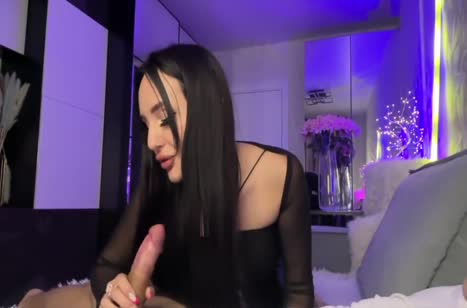 Гламурная подруга одела соблазнительные леггинсы